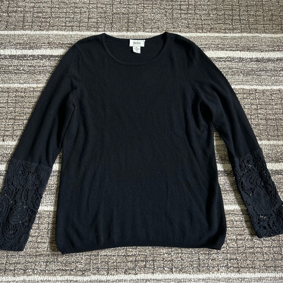 Neiman Marcus Cashmere Collection Black Cashmere Crochet-Cuff Sweater  Size XL - Picture 5 of 6